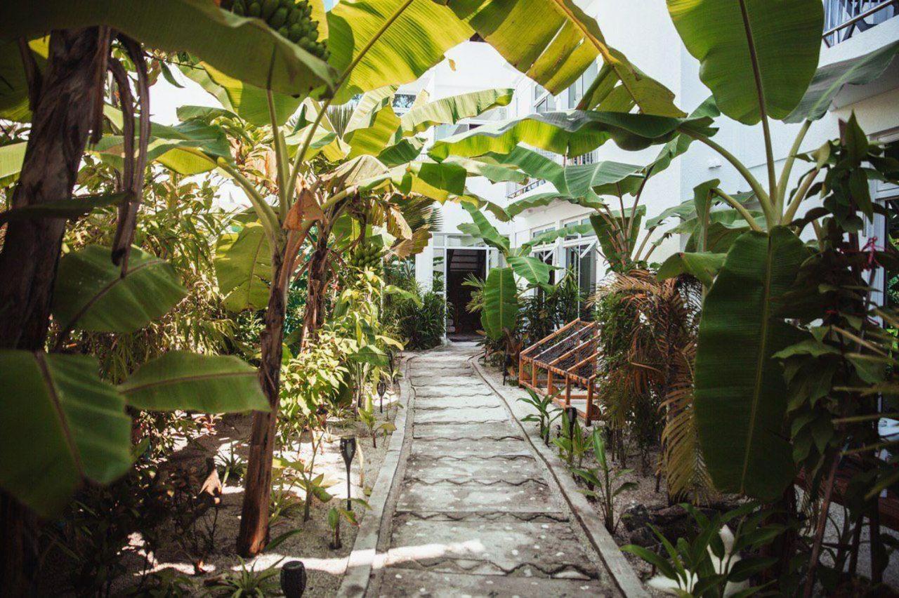 Perla Dhangethi Exterior photo